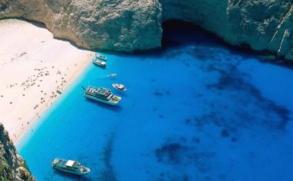 GREEK ISLAND HOPPING