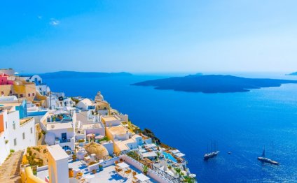 Top 10 Amazing Greek Islands
