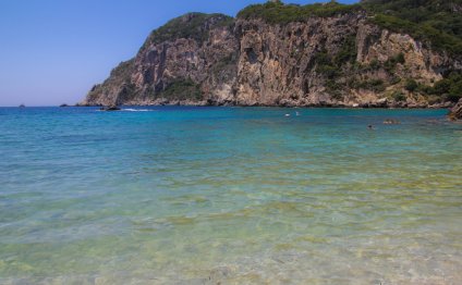 Best way to Travel Greek islands