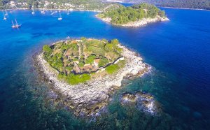 Greek Island Hopping Vacations